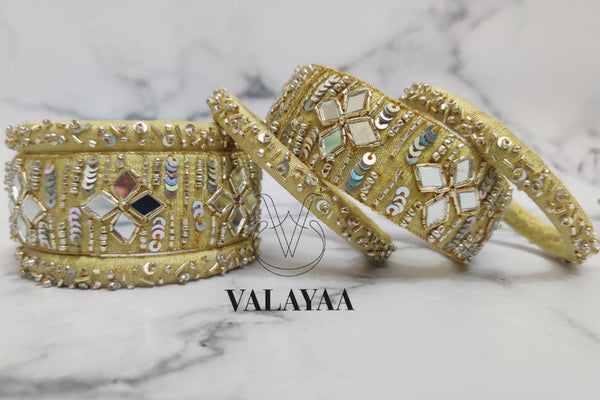 Mirror-Stoned Design Bangle