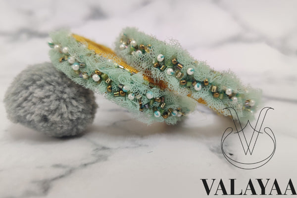 Netted Bangle With Creeper Beads
