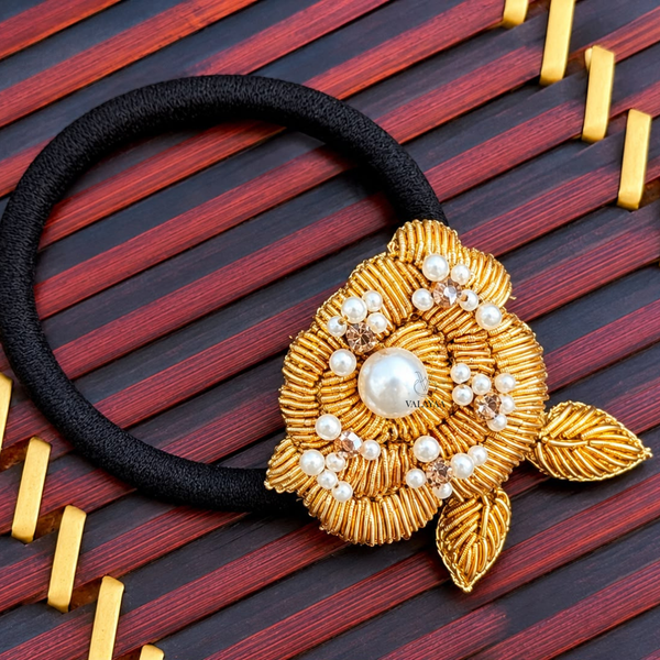 Pearlora Bloom Designer Band