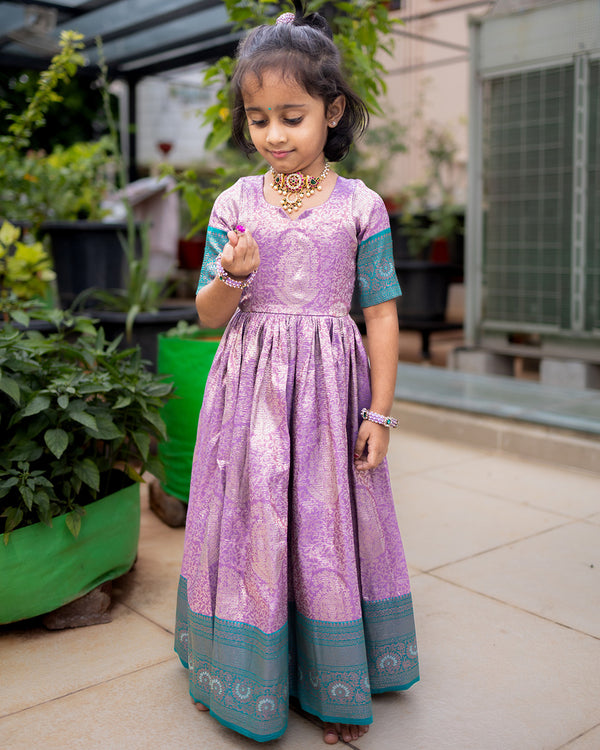 Lavender crush tissue