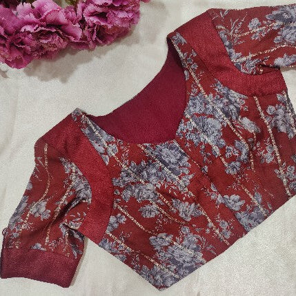 Wave-Style Back, High Boat Neck,