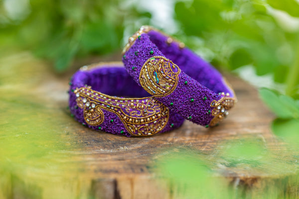 Veenai Designed Bangle