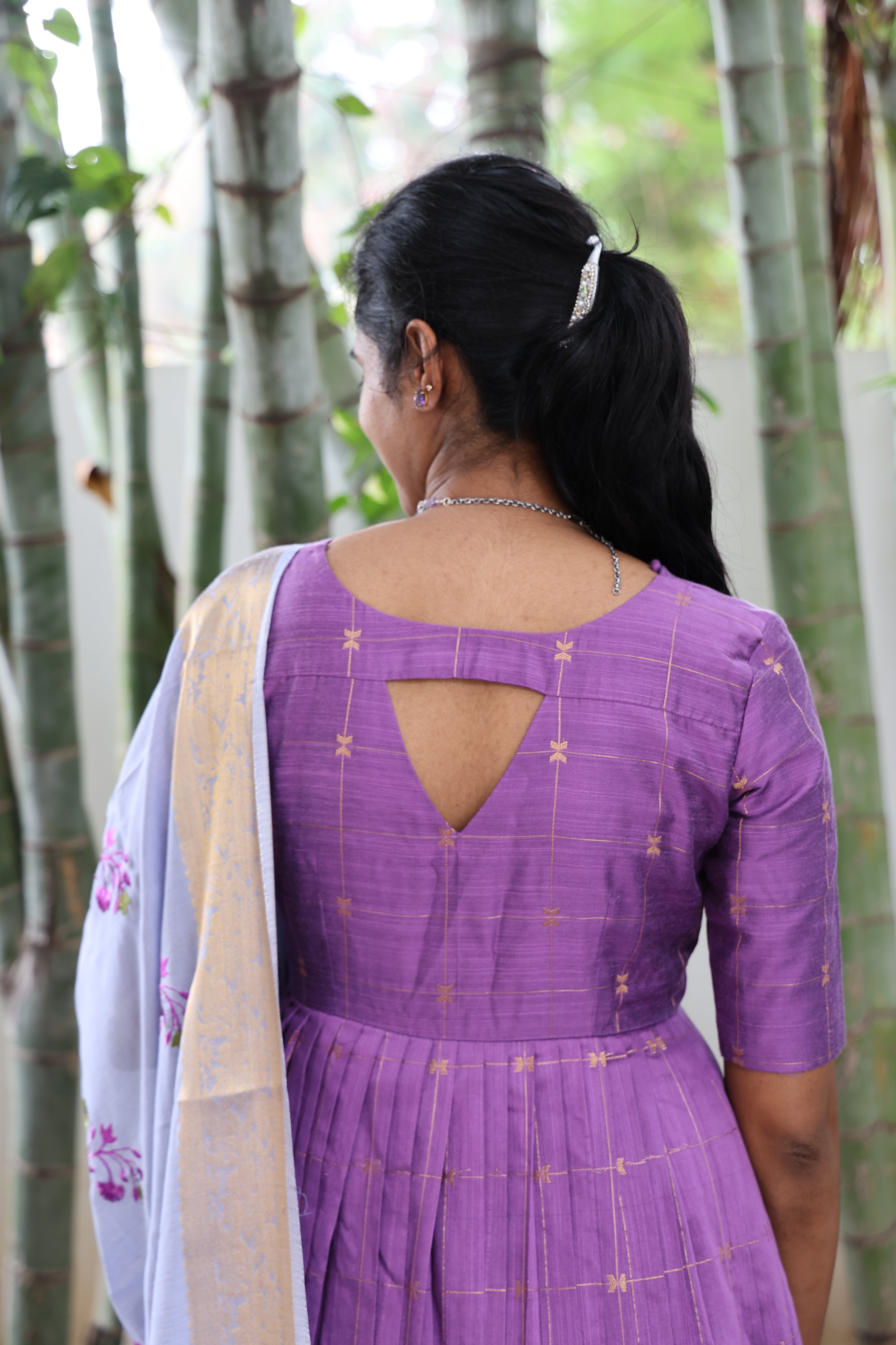 யாழினி