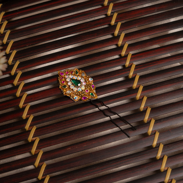 Emerald Cascade U-Pin