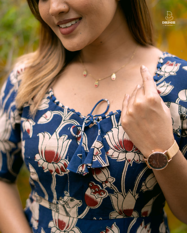 Tara Kalamkari Nyra Cut Kurtha