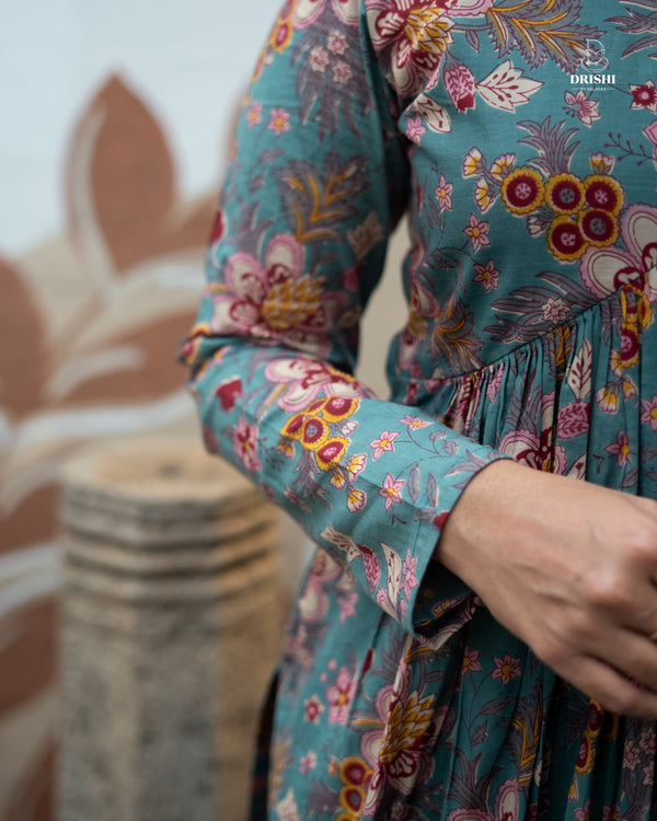 Petal Flow Kurta Set