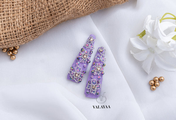 Zardozi And Scattered Beads Tic Tac Clips