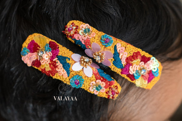 Floral Sequins Tick Tak