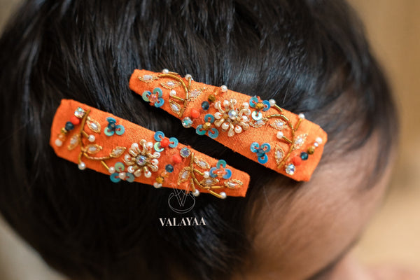 Floral Branch Tick Tak Clips