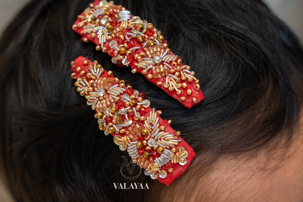 Crystals And Sequin Designed Tick Tak Clip Set