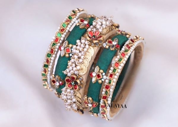 COIN GHUNGROO TEMPLE BANGLE