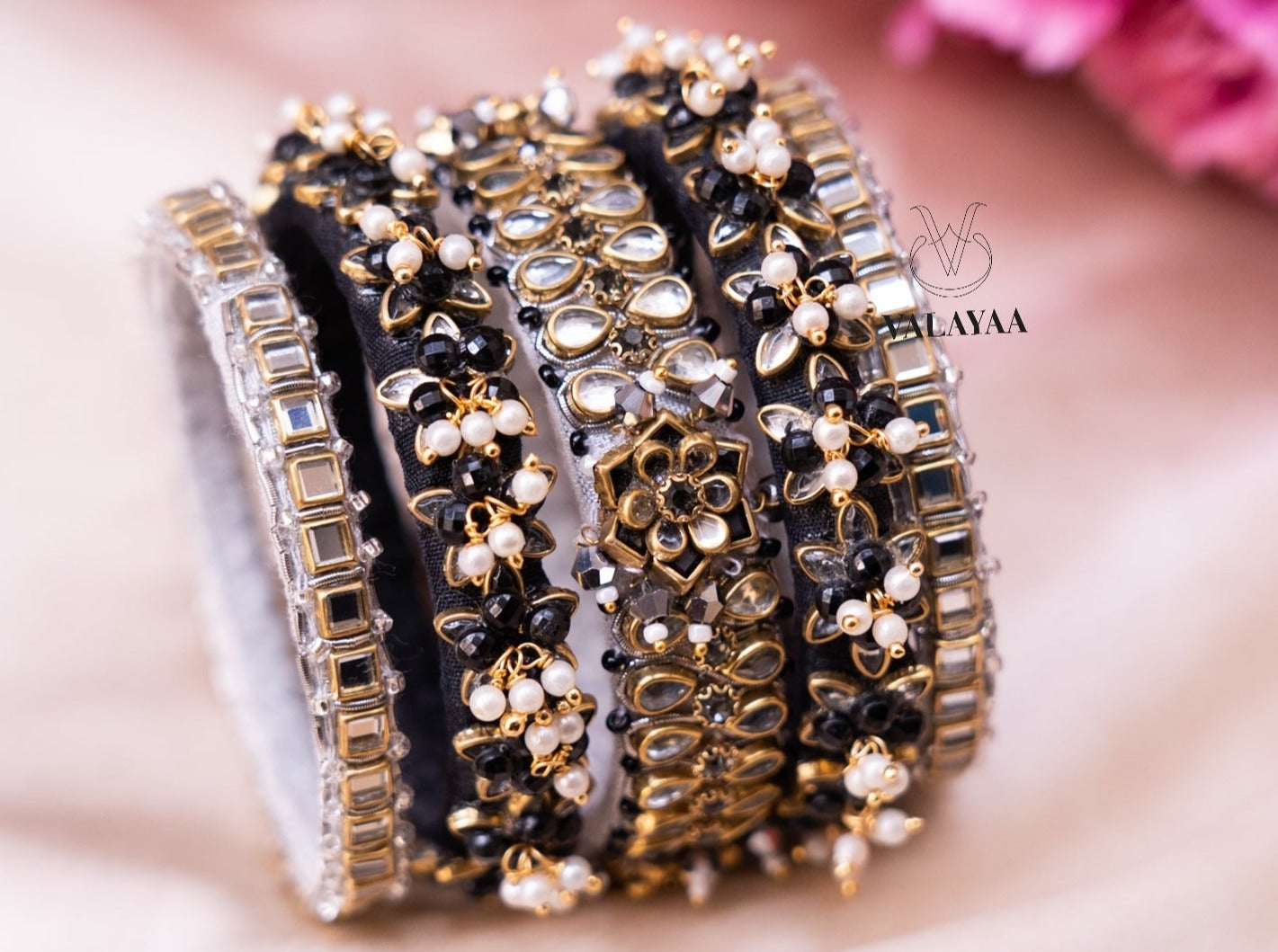 BLACK AND WHITE CHARM KUNDAN