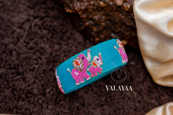 Elephant Design Delicate Threadwork Bangle