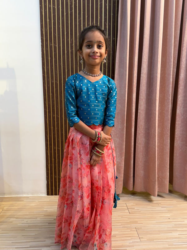 Ayar Veetu Ponnu Wedding Outfit