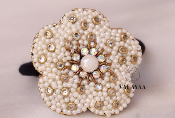 PEARL FLORAL HAIR BAND