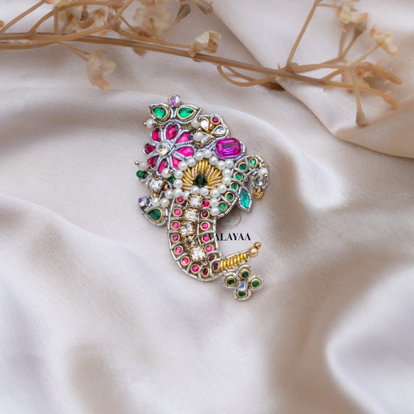 MULTI COLOURED DESIGNER SAREE PIN