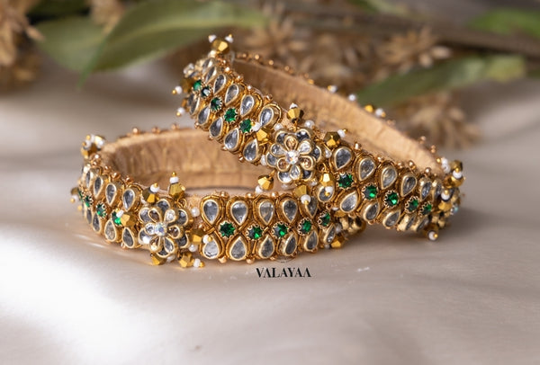 Golden Timeless Traditional Bangle