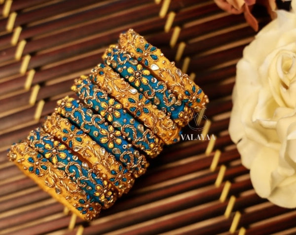 Blossom Twist Radiance Bangle