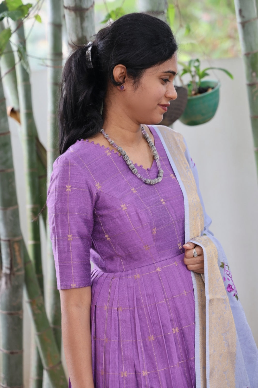 யாழினி